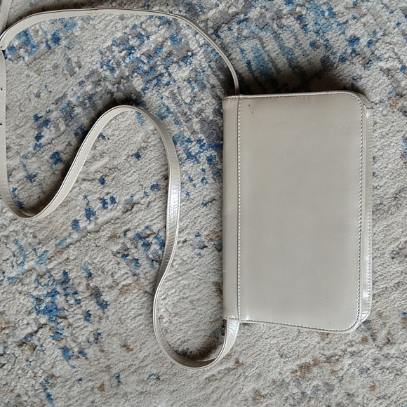 Faux leather Cream small bag - Picture 2 of 5